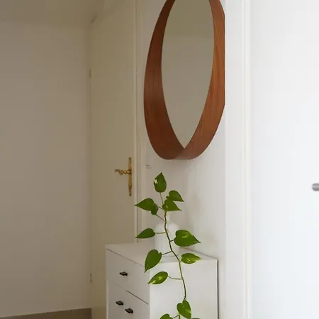Appartamento Oasis With Large Balcony & Parking